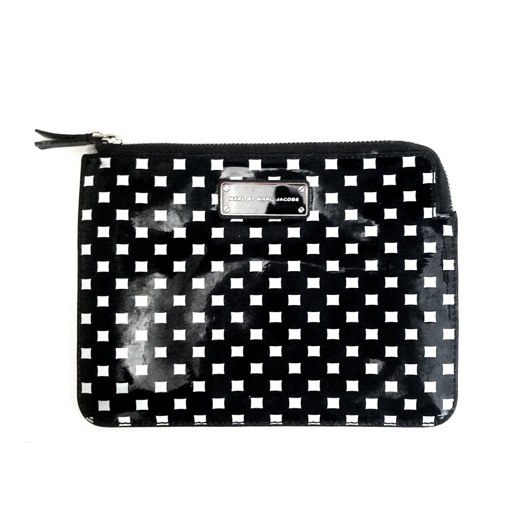 The Queen's Gambit Chess Checker Patent Case Pouch
